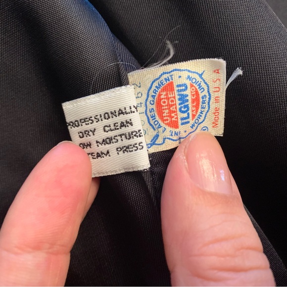 Vintage Women’s Wool Coat - Black - Picture 6 of 7